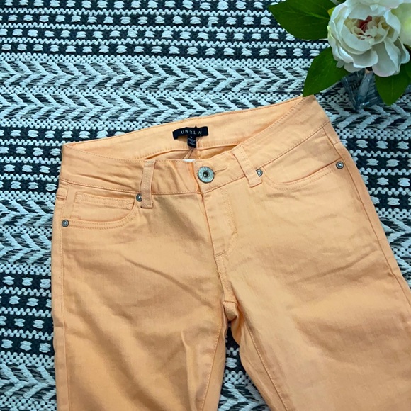 ✨2/20$✨ Skinny Stretch Peach Jeans - Picture 2 of 10